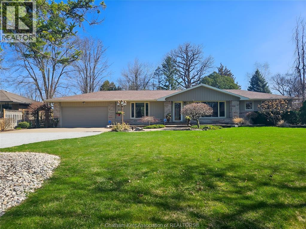 85 LYNNWOOD AVENUE, Chatham