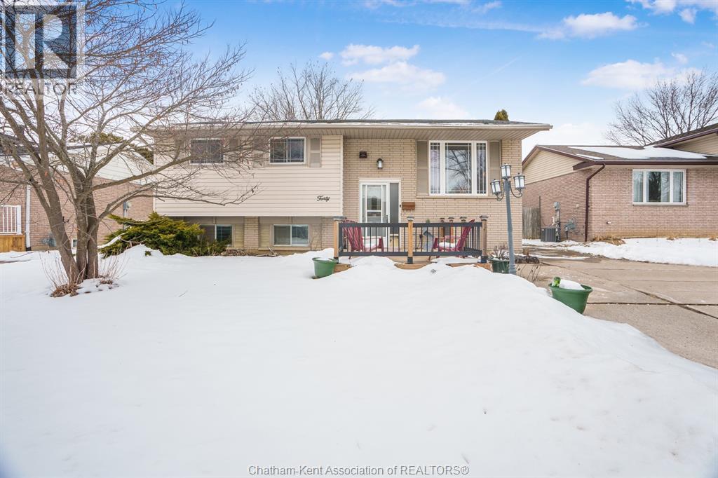 40 Thornhill CRESCENT, Chatham