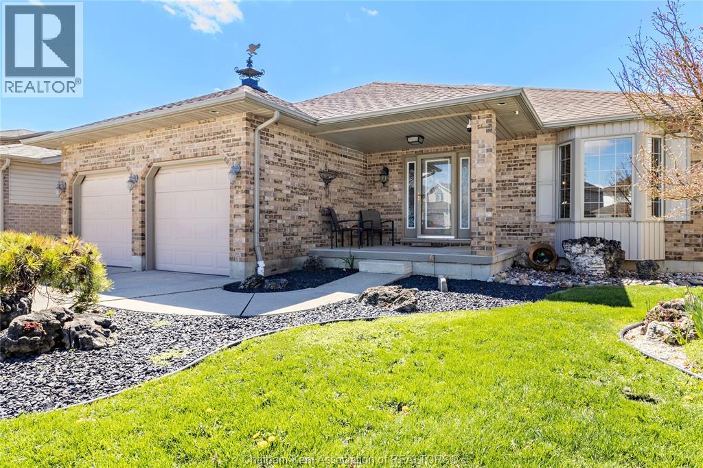 120 CARTIER PLACE, Chatham