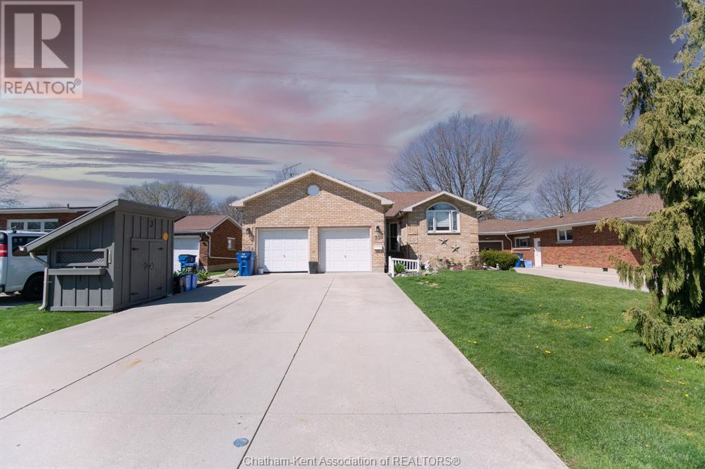 51 PINE DRIVE, Wallaceburg