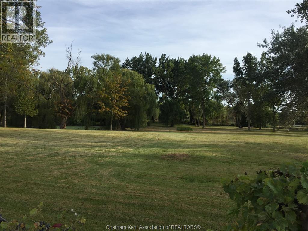 5732 BLUEWATER LINE, Wallaceburg