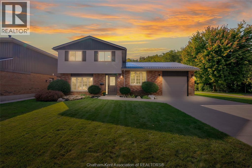 116 Thornhill CRESCENT, Chatham