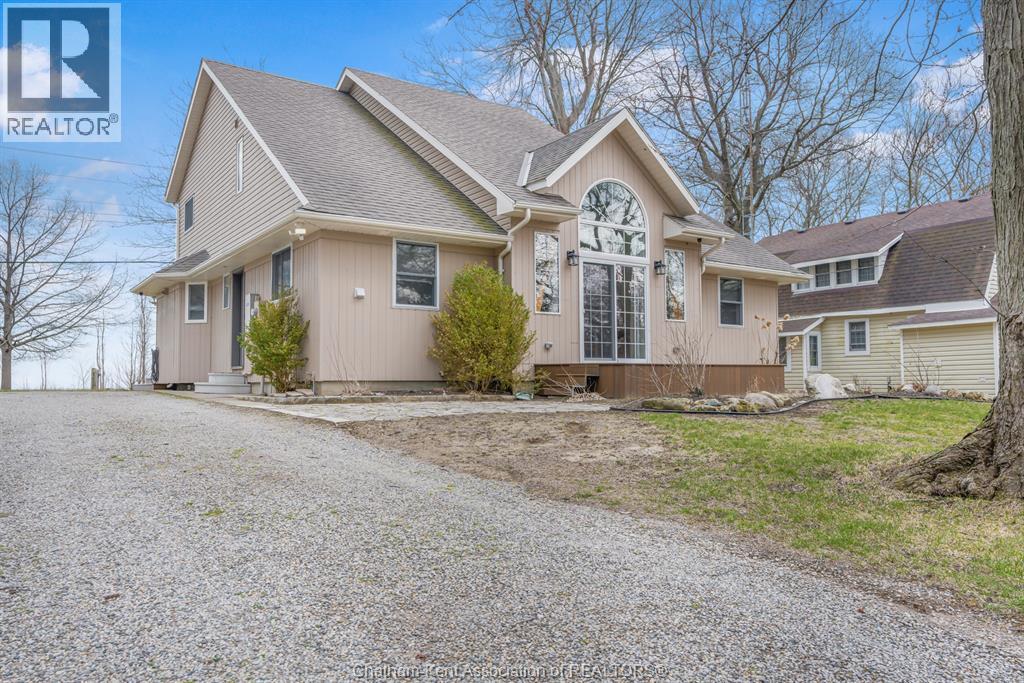 17938 Lakeshore ROAD, Rondeau Park