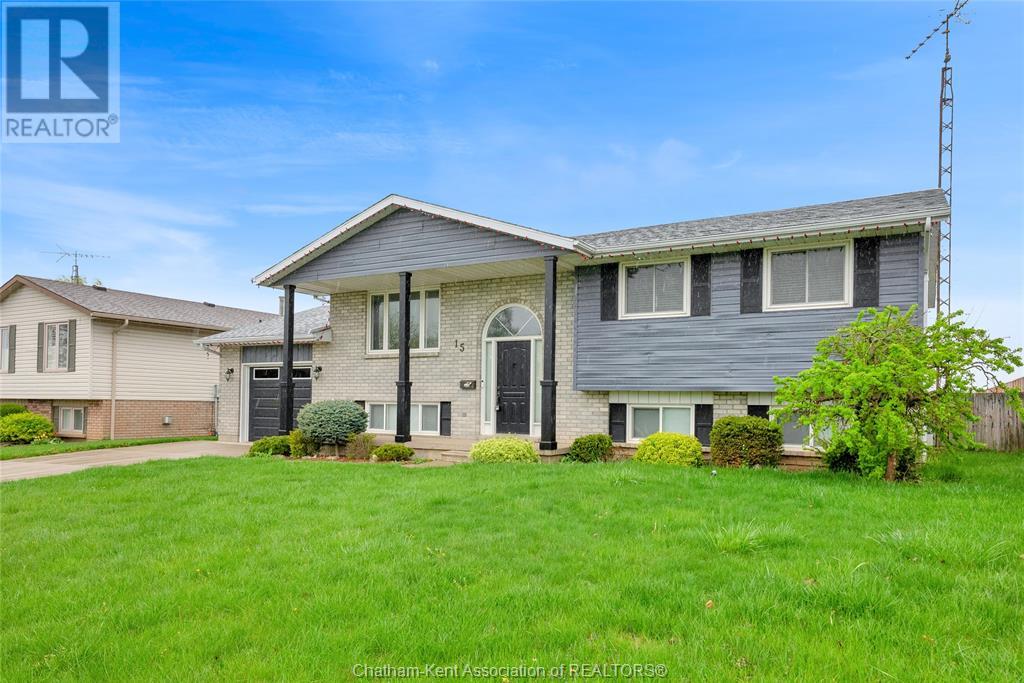 15 Mango LANE, Blenheim