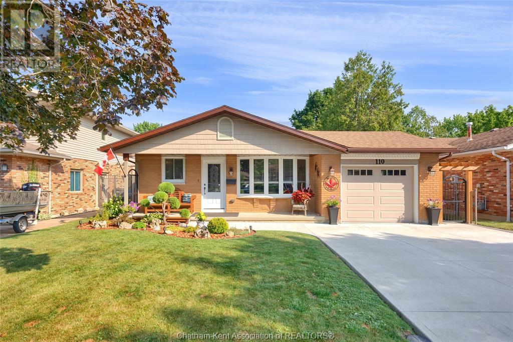 110 GLENGARRY CRESCENT, Chatham