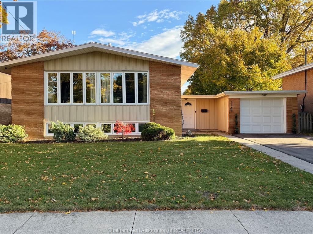 14 MacMillan CRESCENT, Chatham