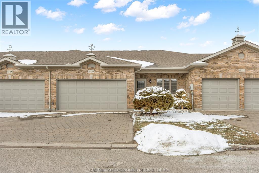 15 HOME PLACE, Chatham