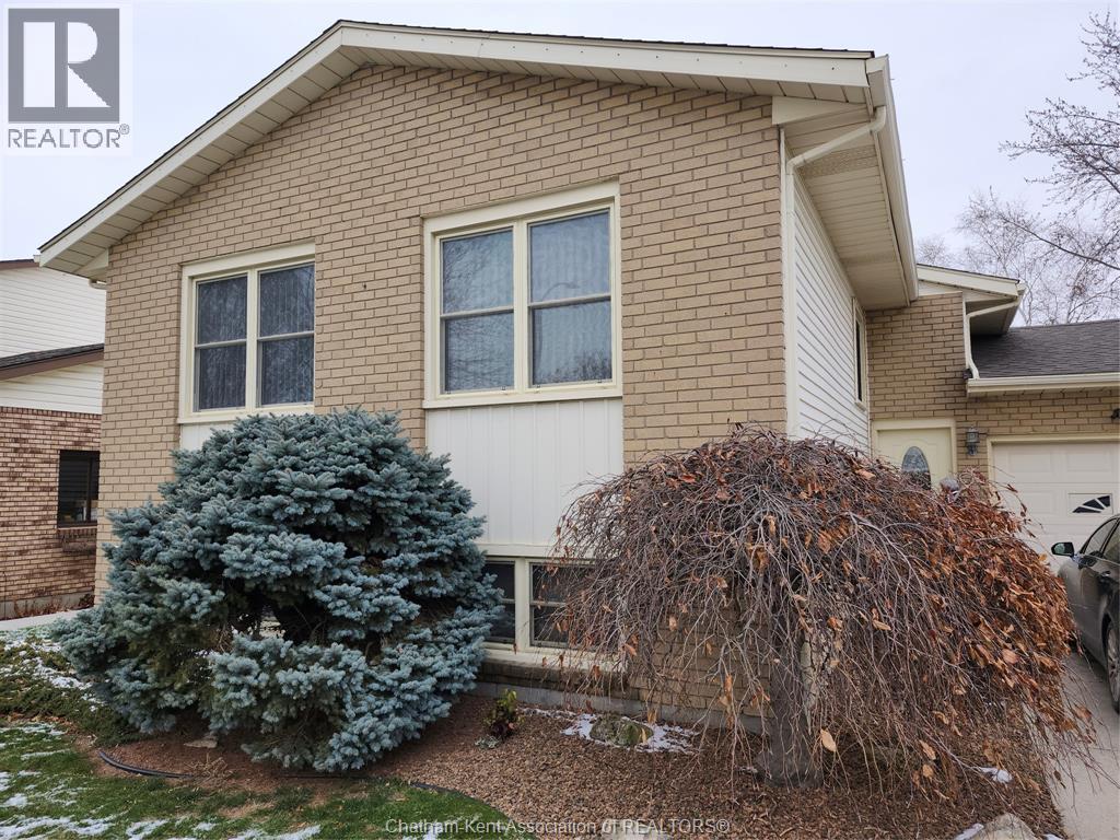 15 MONARCH DRIVE, Chatham