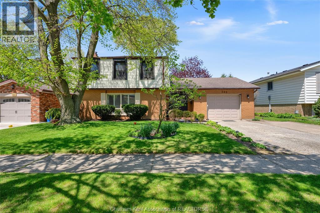 249 OXLEY DRIVE, Chatham
