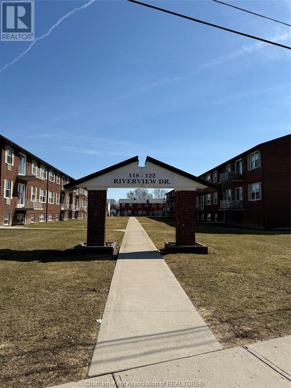 118 RIVERVIEW DRIVE UnitNo. 412, Chatham