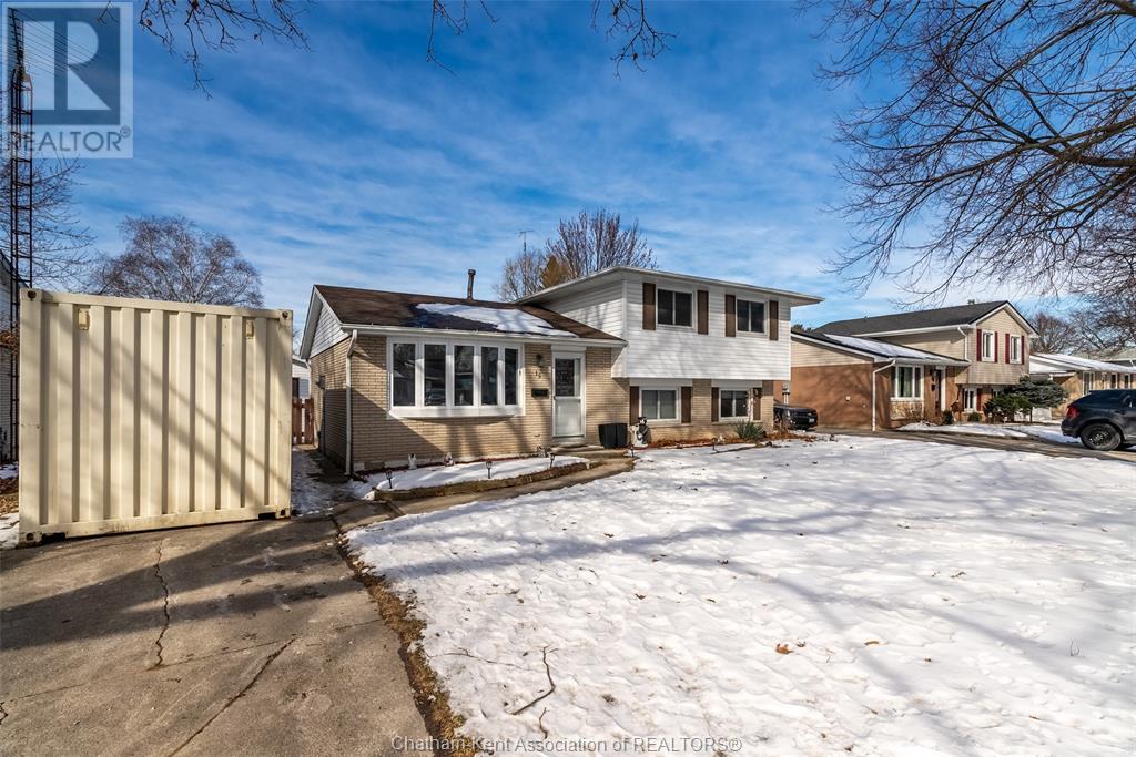 15 Pheasant DRIVE, Chatham