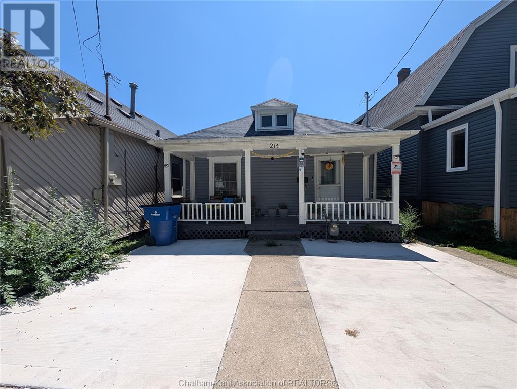 214 Park STREET, Chatham