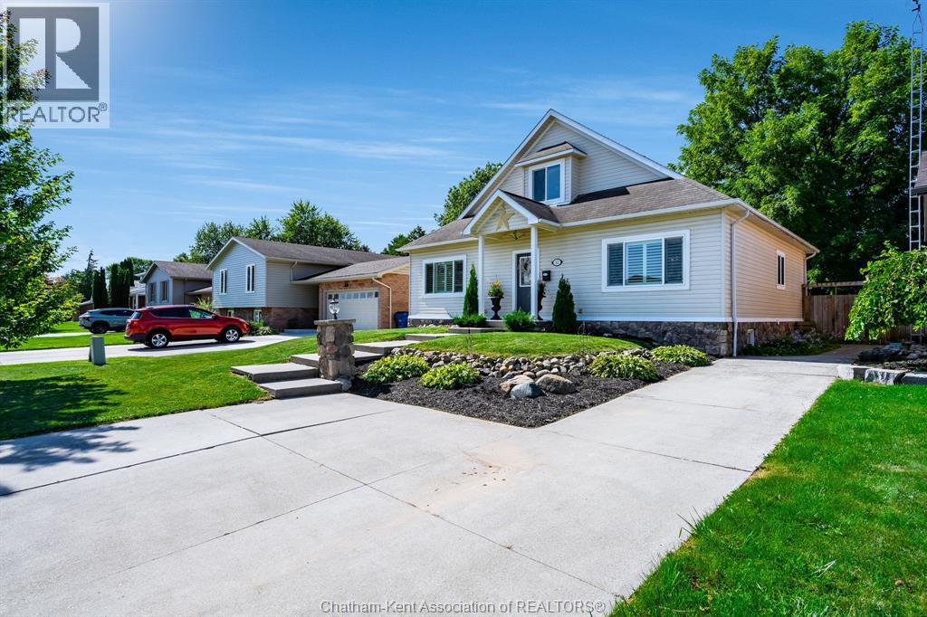 42 Bruinsma AVENUE, Chatham