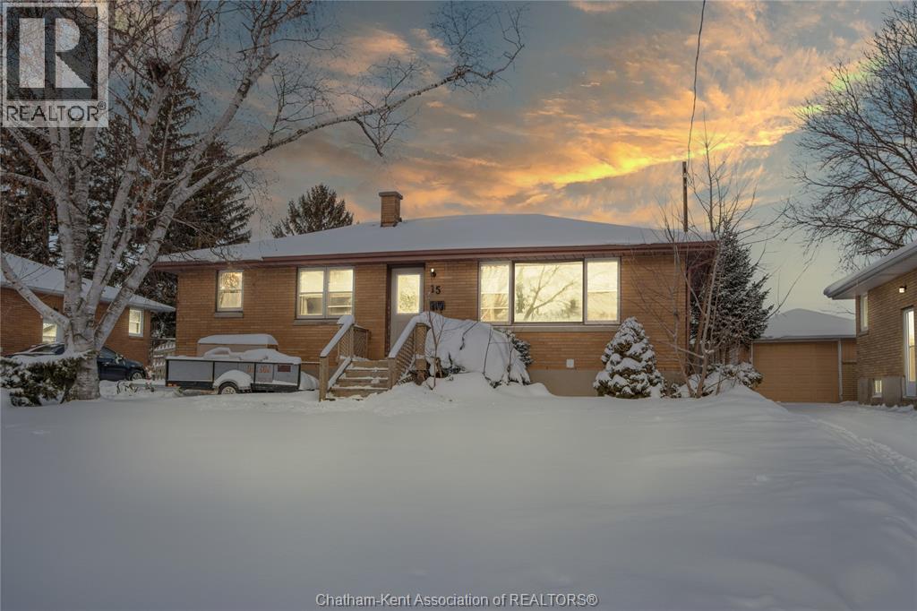 15 HOMEWOOD STREET, Chatham