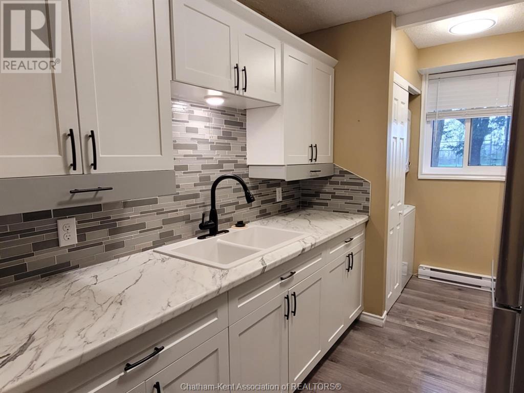 12 Montgomery DRIVE UnitNo. C102, Wallaceburg