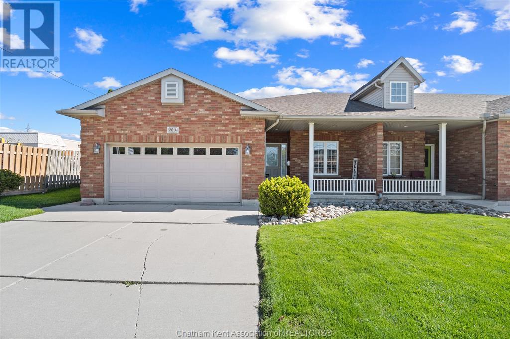201 Chatham STREET South UnitNo. A, Blenheim