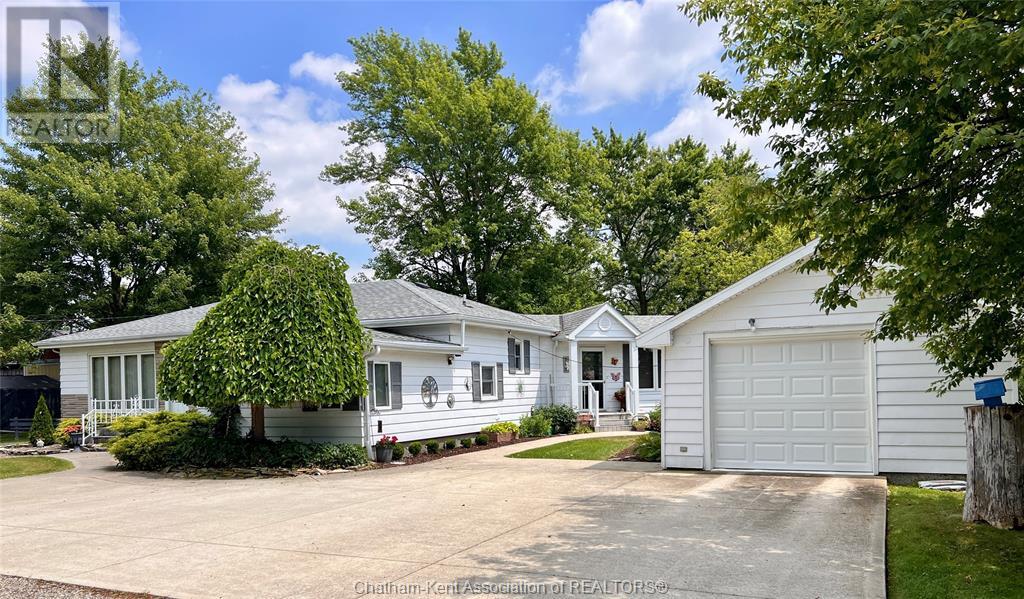 8570 Minnie STREET, Charing Cross
