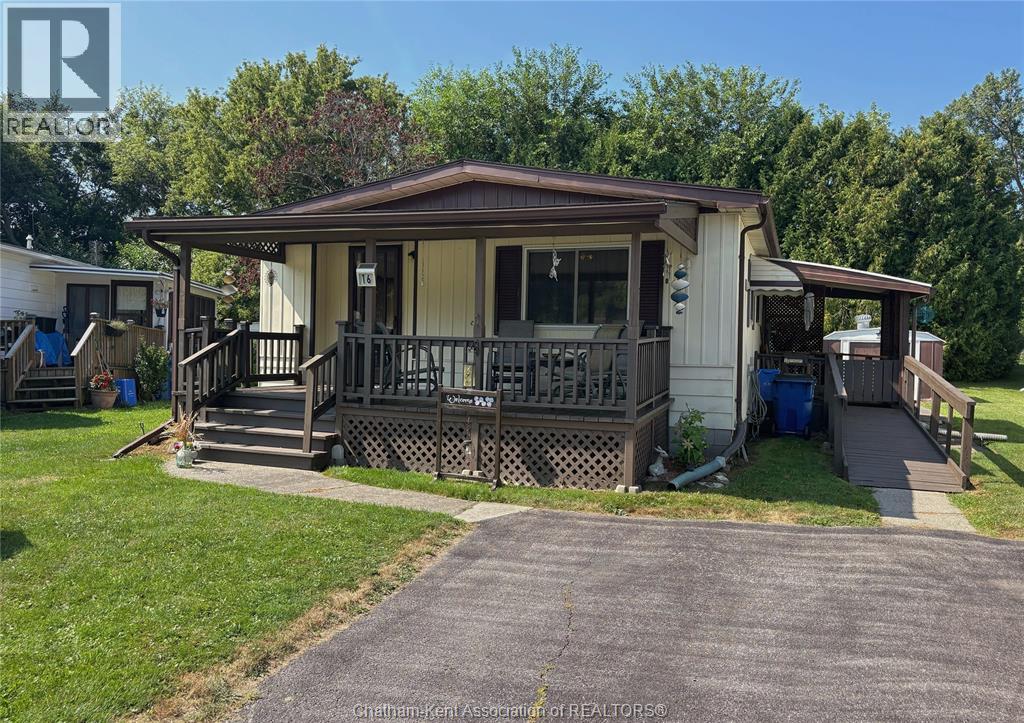 16 James COURT, Chatham