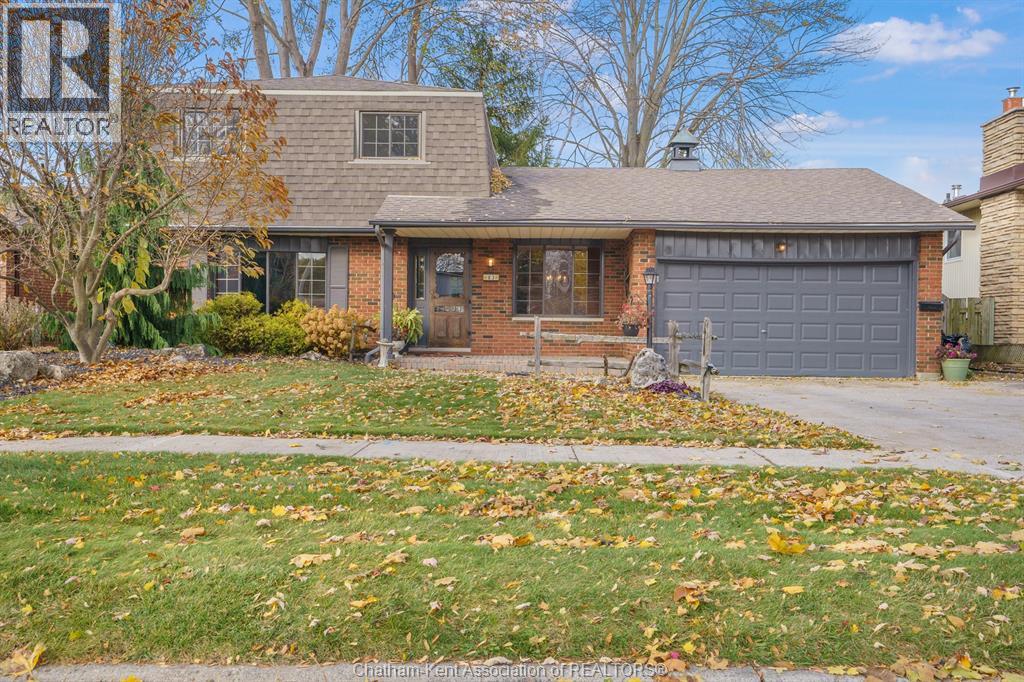 83 Pamela CRESCENT, Chatham