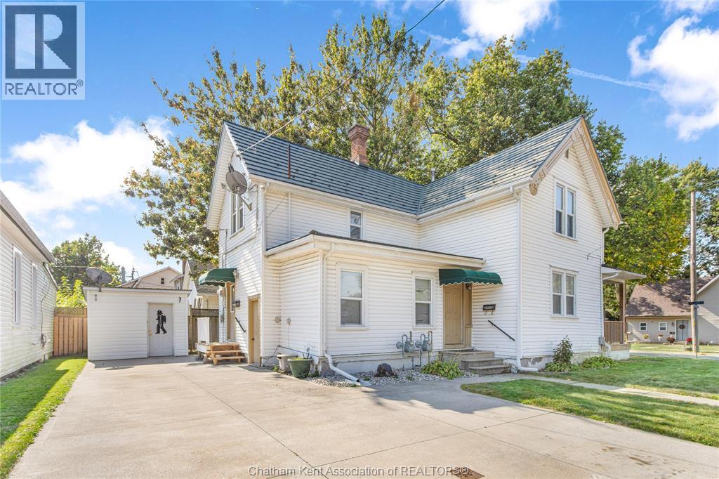 222 SELKIRK STREET, Chatham