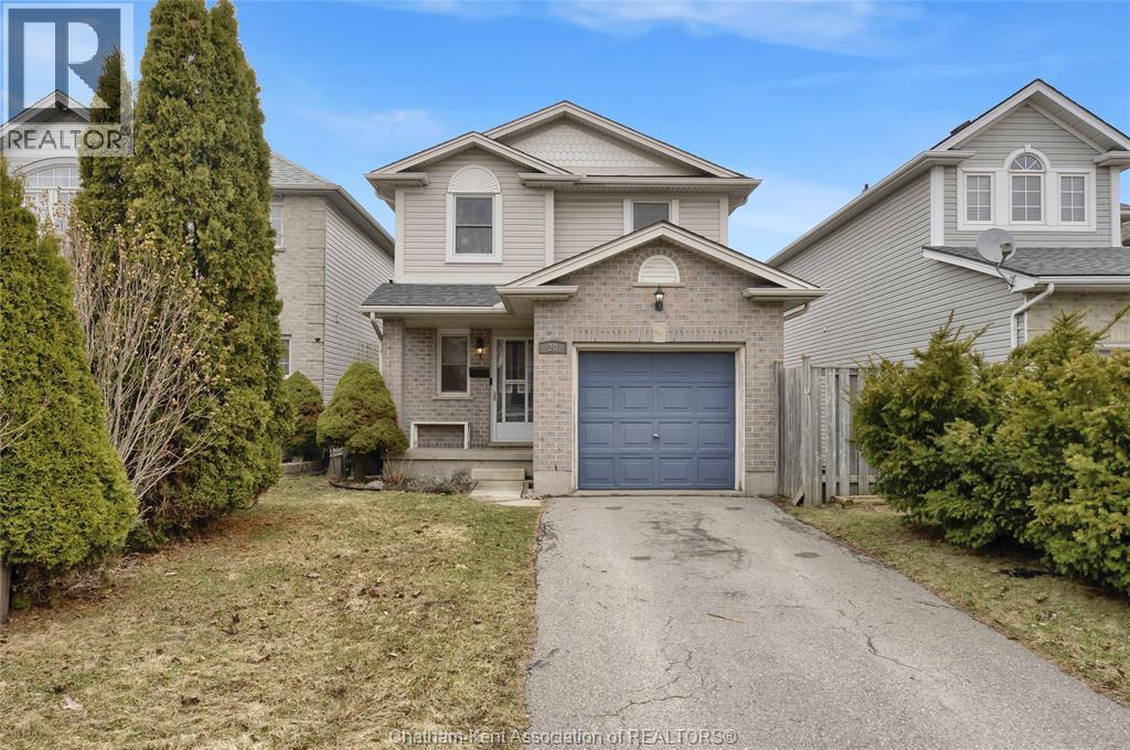 20 Phair CRESCENT, London