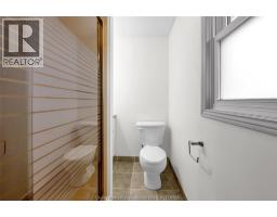 22 Bruinsma AVENUE - 23