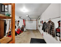 22 Bruinsma AVENUE - 38