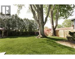 114 Faubert DRIVE - 44