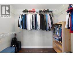 67 Azar AVENUE - 23