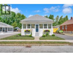 17 Lowe STREET - 2