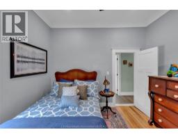 17 Lowe STREET - 44
