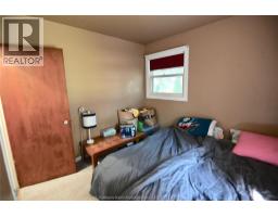 24 LISGAR STREET - 13
