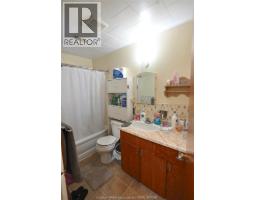 24 LISGAR STREET - 15
