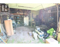 24 LISGAR STREET - 22