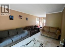 24 LISGAR STREET - 5