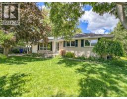 157 Little STREET South - 1