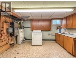 157 Little STREET South - 24