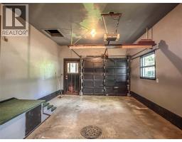 157 Little STREET South - 28