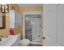 37 Brock STREET - 23