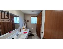 21 Chestnut DRIVE - 13