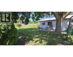 21 Chestnut DRIVE - 17