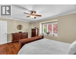 8 CHRISTINA PLACE - 27