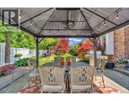 8 CHRISTINA PLACE - 39