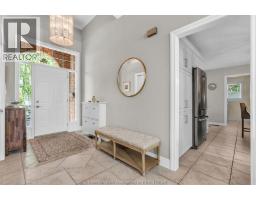 8 CHRISTINA PLACE - 9