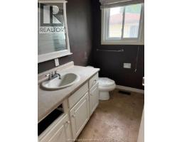 30 DONALDA DRIVE - 7