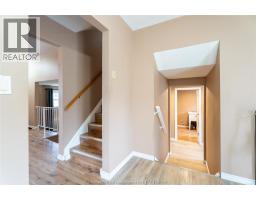28 Tasan CRESCENT - 30