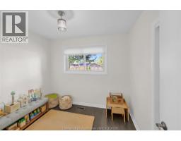 119 Burton AVENUE - 21