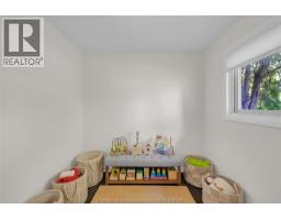 119 Burton AVENUE - 22