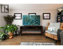 39 Chippewa DRIVE - 25