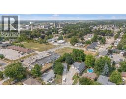 31 Hidden Valley DRIVE - 6